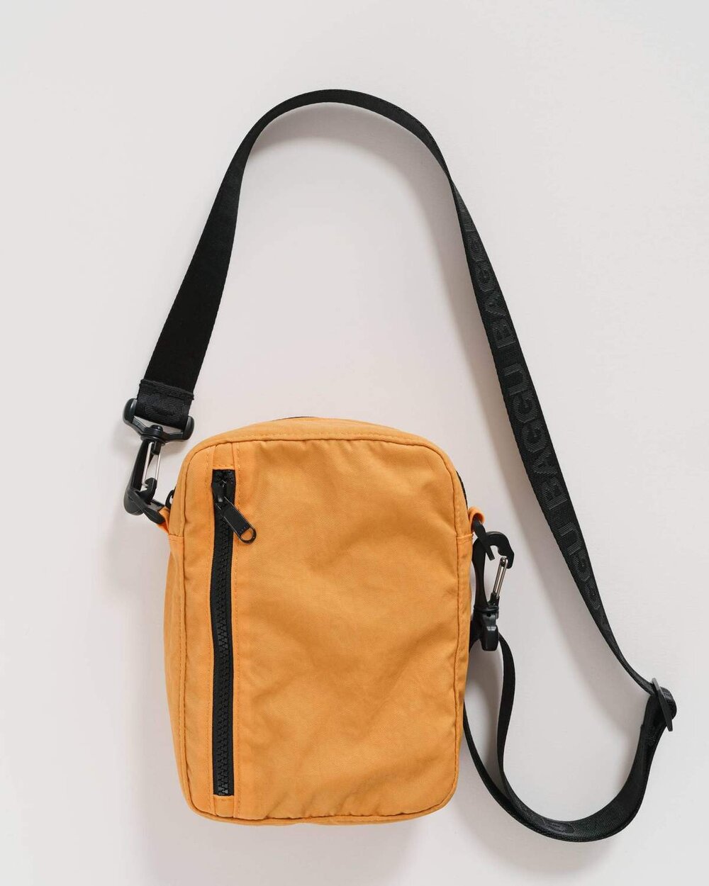 Sport Crossbody