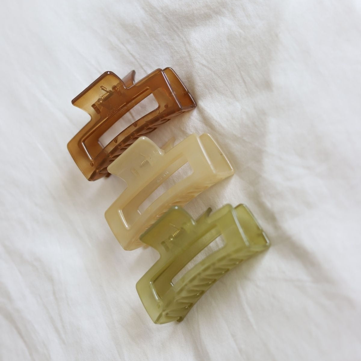 Juni Desert Hair Claw Set