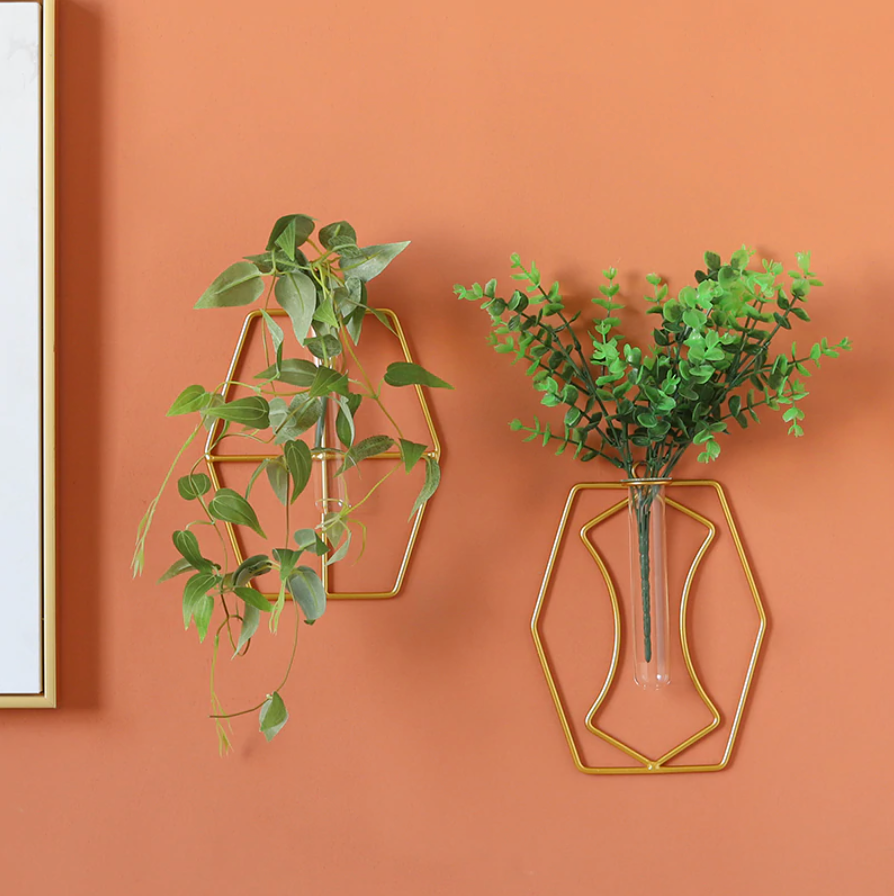 Metal Wall Hanging Vial