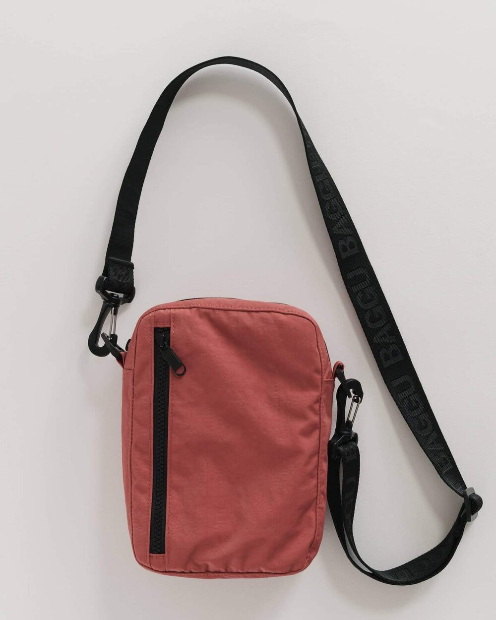 Sport Crossbody